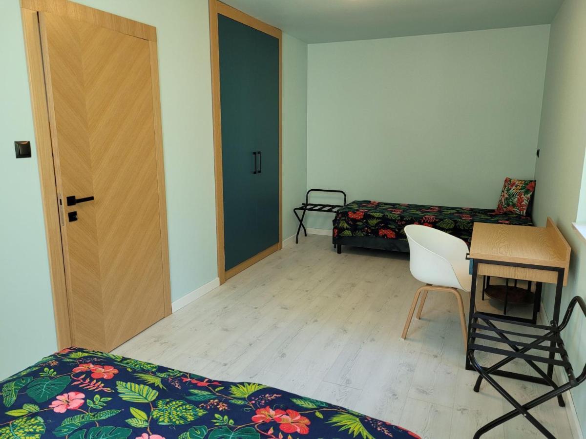 Ow Krakus I - Pokoje I Domki Stegna  Extérieur photo